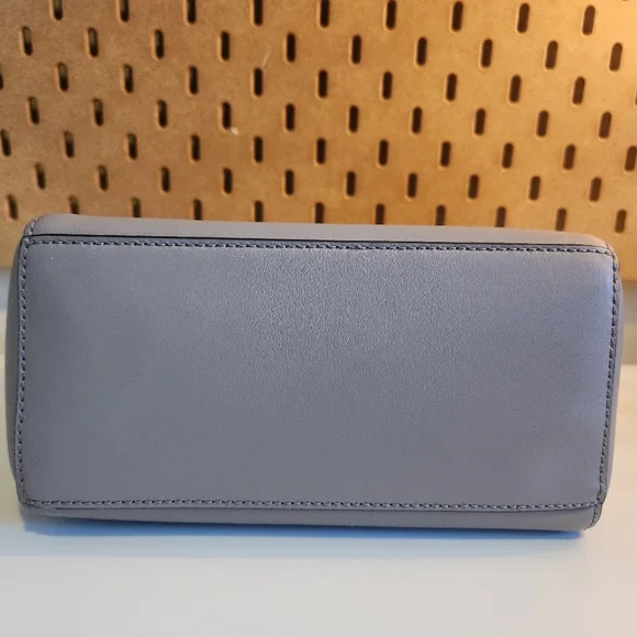 NWOT Kate Spade Putnam Drive Madie Smooth Grey Lavender Leather Crossbody Bag - Picture 9 of 16